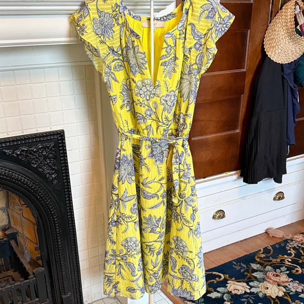LOFT Trellis Garden belted Midi Dress- worn about 2-3x